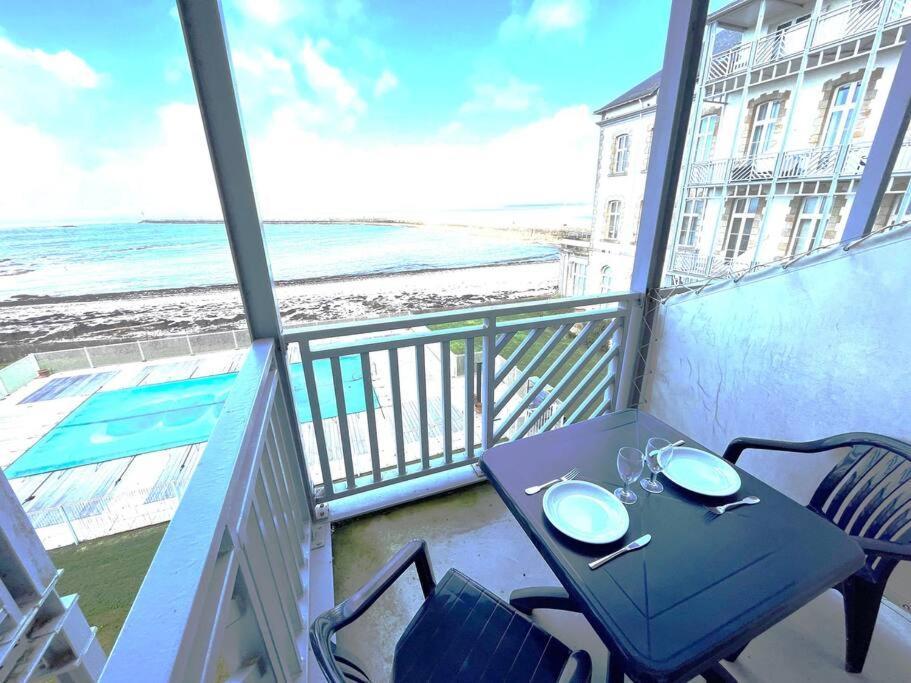 421 Face A L'ocean Avec Piscine,acces Appartement *